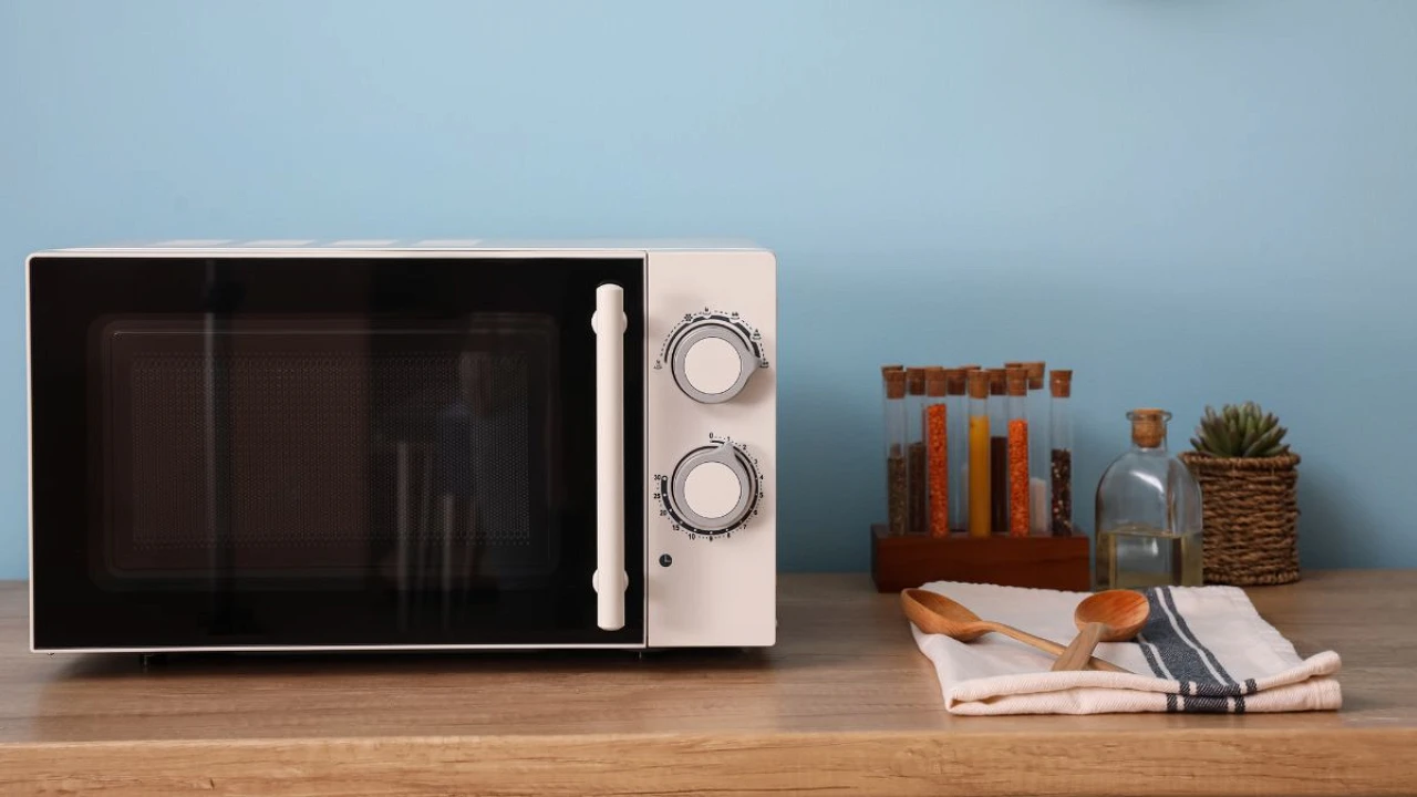 15 Merek Microwave Hemat Listrik untuk Penggunaan Harian